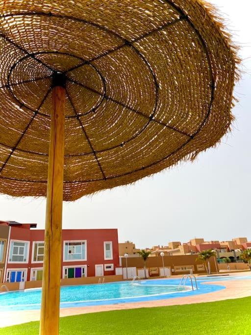 Las Dunas Corralejo Home With Swimming Pool ภายนอก รูปภาพ