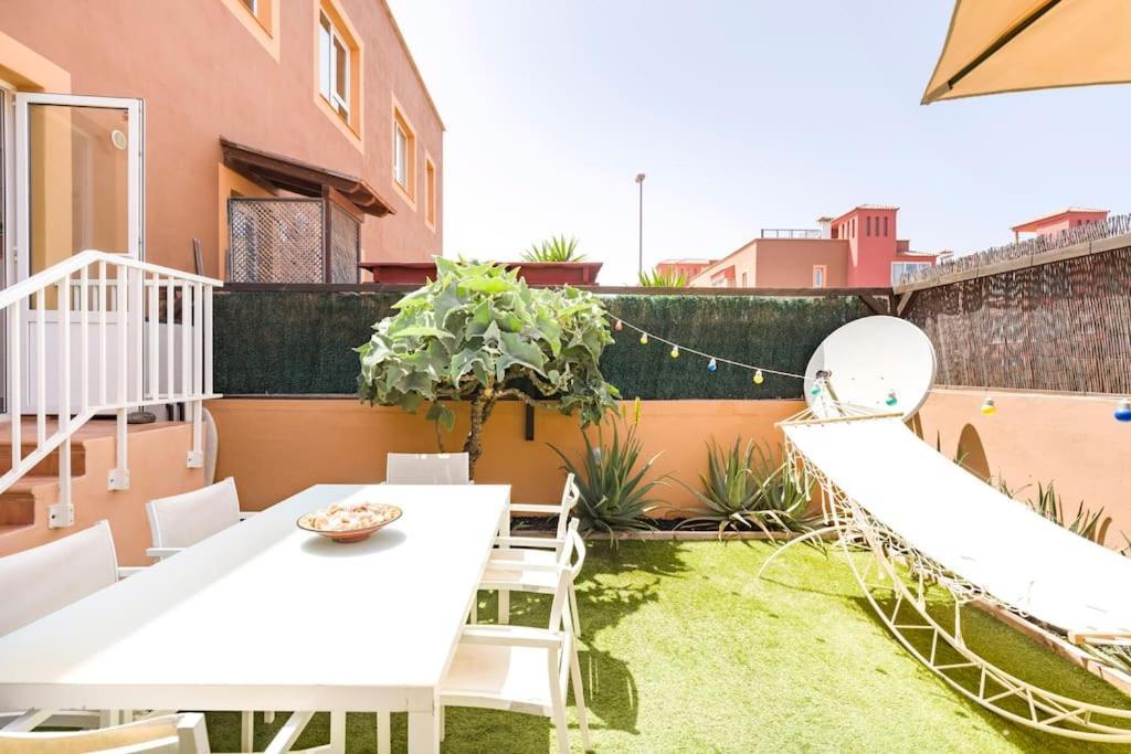 Las Dunas Corralejo Home With Swimming Pool ภายนอก รูปภาพ